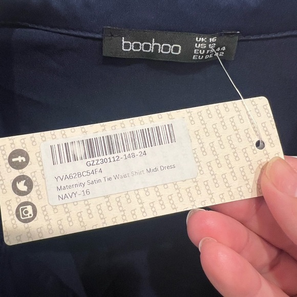 NWT SZ 16 maternity Boohoo Midnight Blue navy Satin button down midi dress - Picture 3 of 11